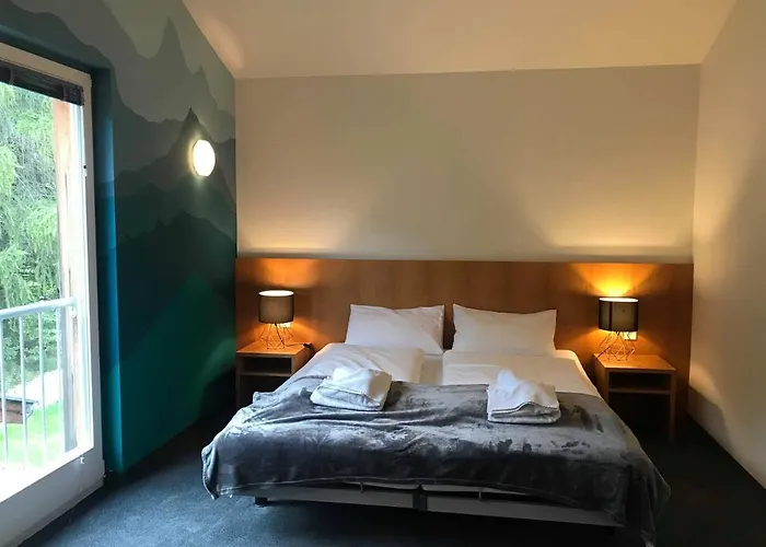 Ibex Lodge